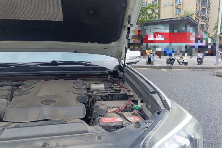 Used Toyota Prado  Engine Bay Left