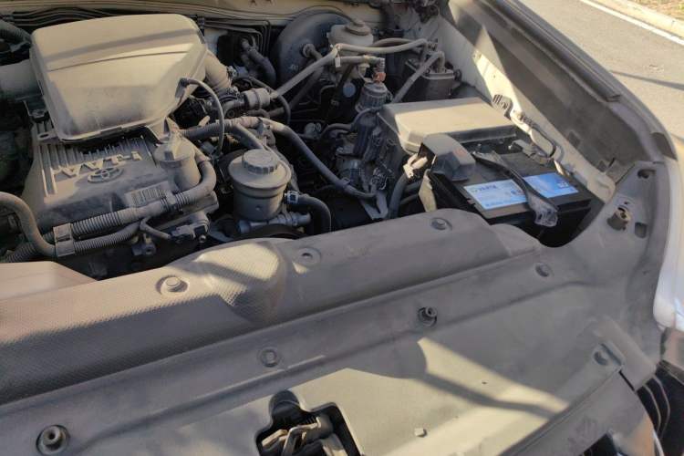 Used Toyota Prado 2015 2.7L Automatic Standard Edition Engine Bay Left