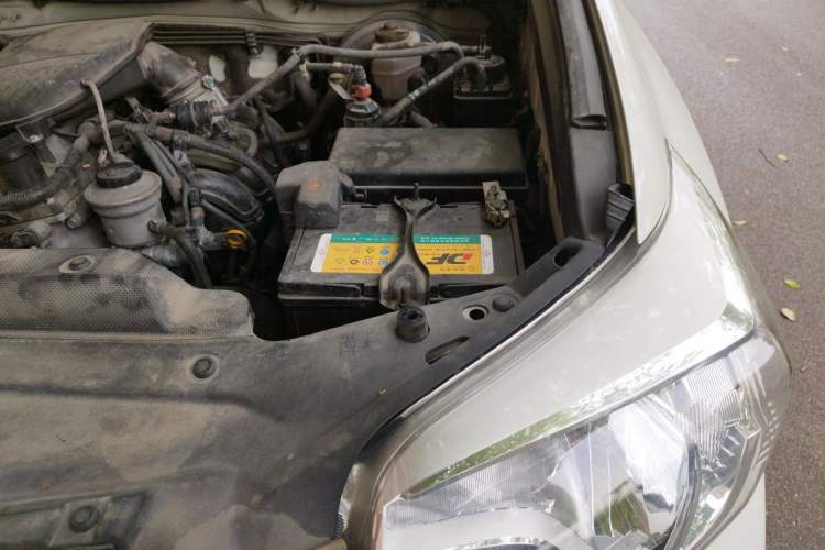 Used Toyota Prado 2015 2.7L Automatic Standard Edition Engine Bay Left