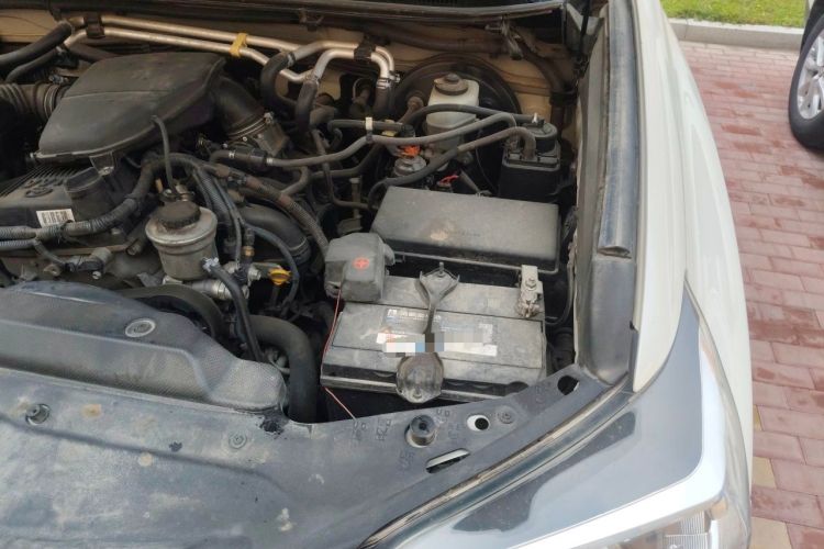 Used Toyota Prado  Engine Bay Left