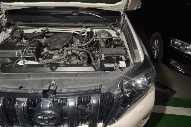 Used Toyota Prado 2015 2.7L Parallel Import Engine Bay Left