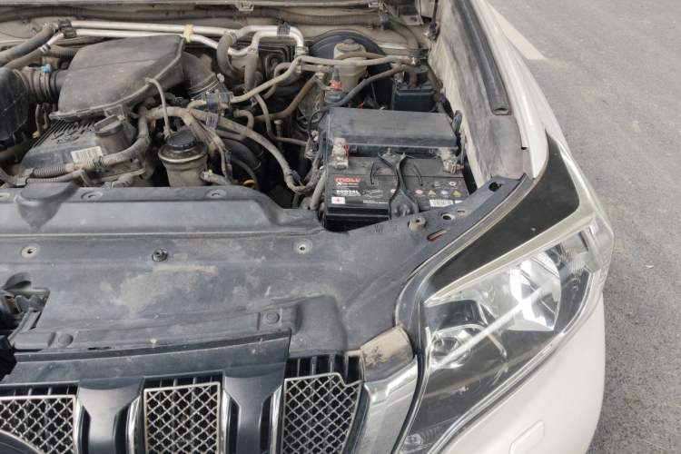 Used Toyota Prado  Engine Bay Left
