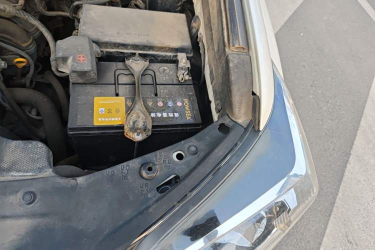 Used Toyota Prado  Engine Bay Left
