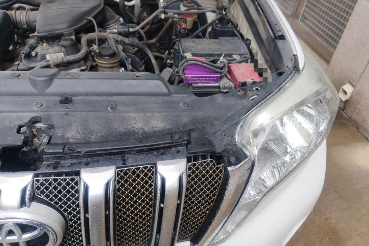 Used Toyota Prado  Engine Bay Left