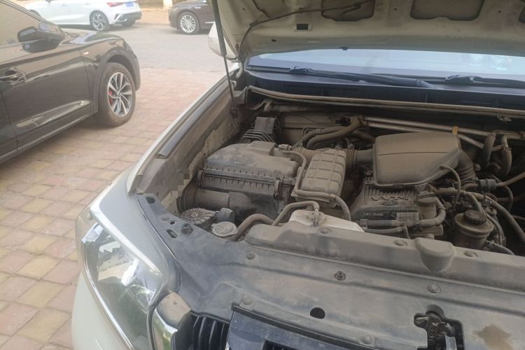 Used Toyota Prado  Engine Bay Right