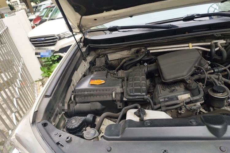 Used Toyota Prado  Engine Bay Right
