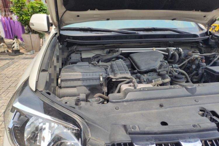 Used Toyota Prado  Engine Bay Right