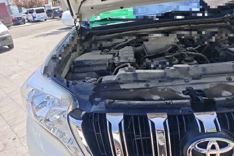 Used Toyota Prado  Engine Bay Right