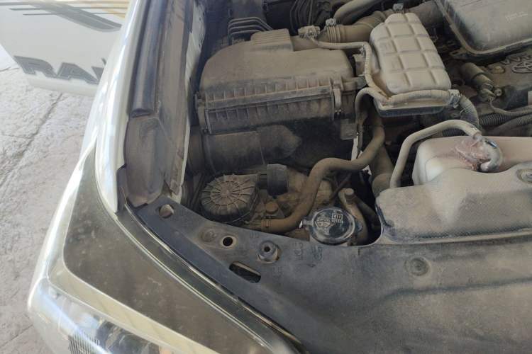 Used Toyota Prado 2015 2.7L Automatic Standard Edition Engine Bay Right