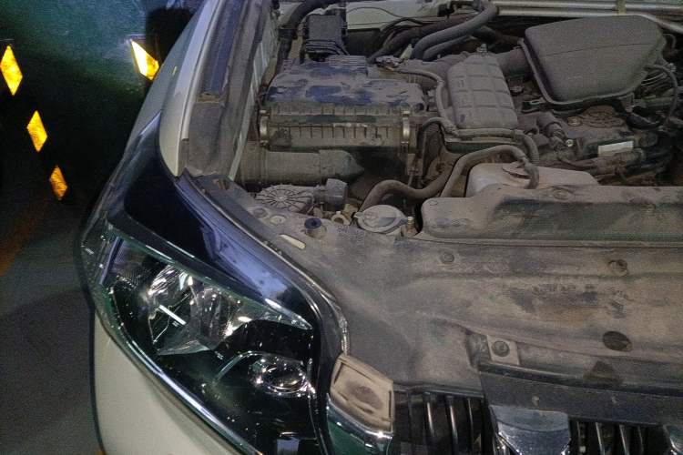 Used Toyota Prado  Engine Bay Right