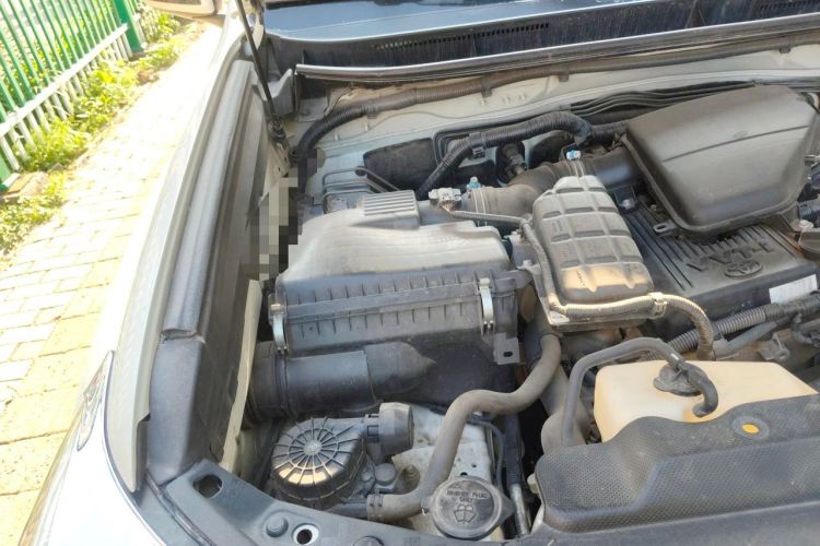 Used Toyota Prado 2015 2.7L Automatic Standard Edition Engine Bay Right