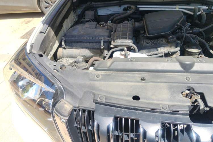 Used Toyota Prado  Engine Bay Right