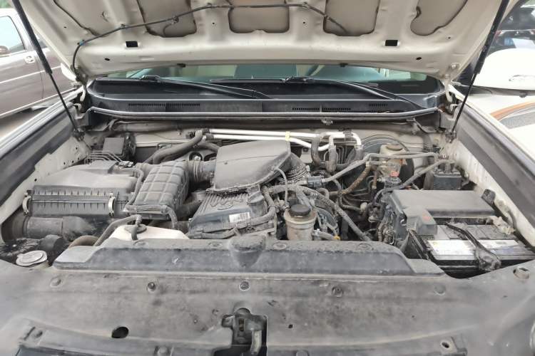Used Toyota Prado 2015 2.7L Parallel Import Engine Bay