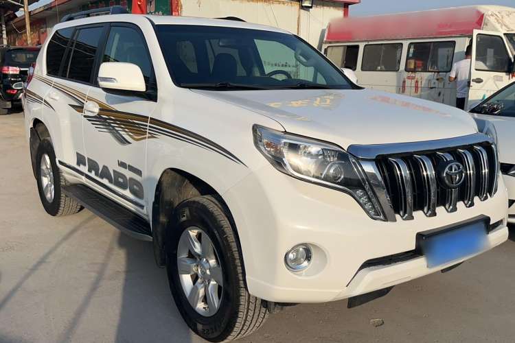 Used Toyota Prado 2015 2.7L Automatic Standard Edition Exterior 2