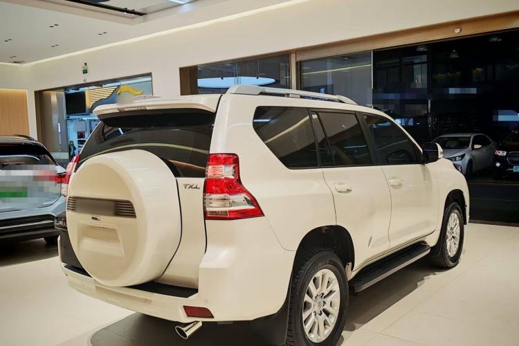 Used Toyota Prado 2015 2.7L TXL Middle East Version Exterior 5