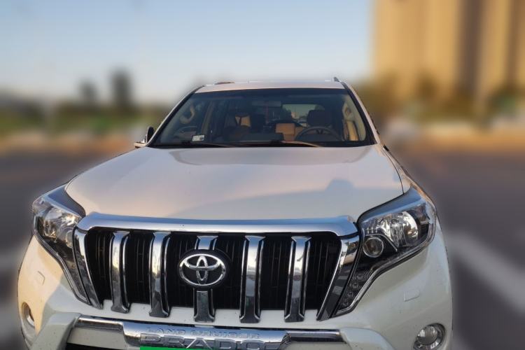 Used Toyota Prado  Front