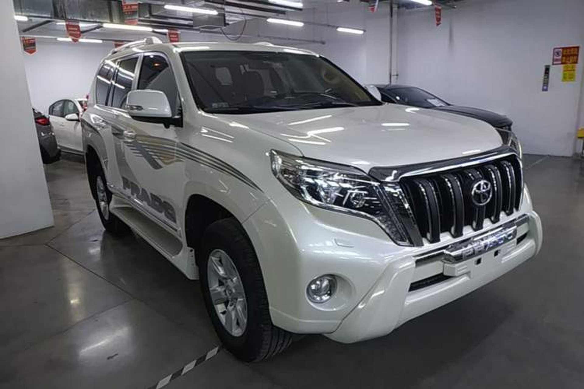 Used Toyota Prado 2015 2.7L Parallel Import Front Right 45 Deg