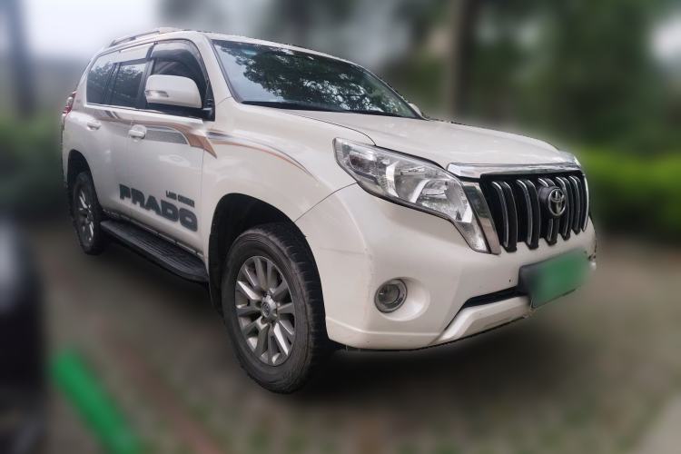 Used Toyota Prado 2015 4000 Middle East Edition Front Right 45 Deg