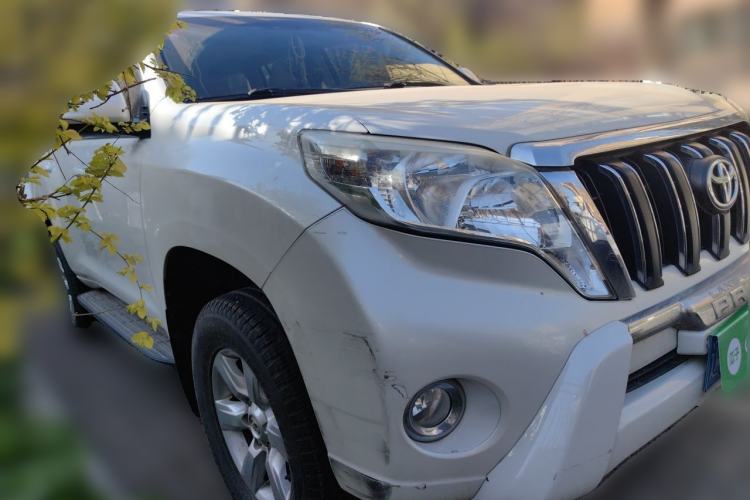 Used Toyota Prado 2015 2.7L Automatic Standard Edition Front Right 45 Deg