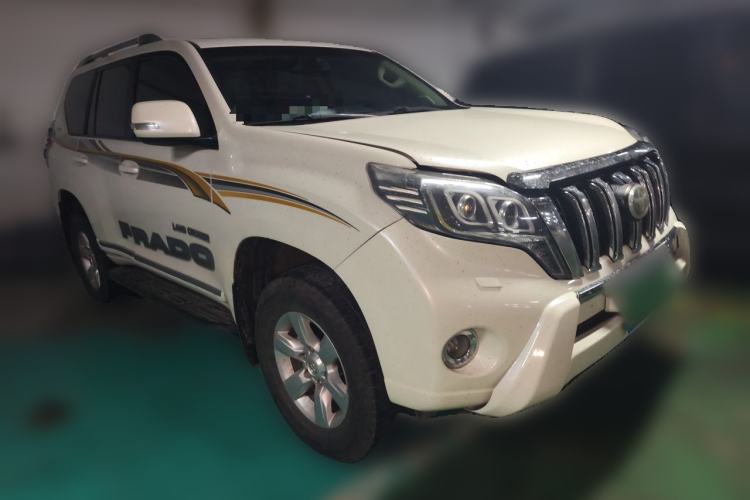 Used Toyota Prado 2015 2.7L Automatic Luxury Edition Front Right 45 Deg