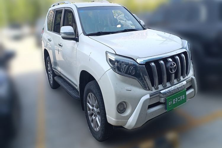 Used Toyota Prado 2015 2.7L TXL Middle East Version Front Right 45 Deg