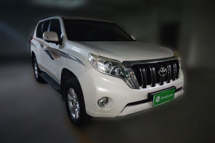 Used Toyota Prado 2015 2.7L Automatic Standard Edition Front Right 45 Deg