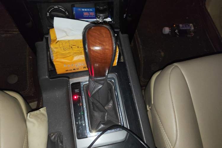 Used Toyota Prado  Gear Lever