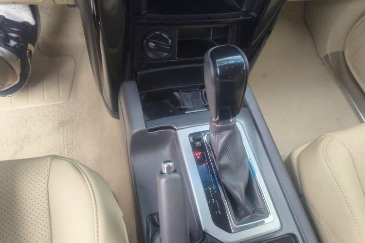 Used Toyota Prado  Gear Lever
