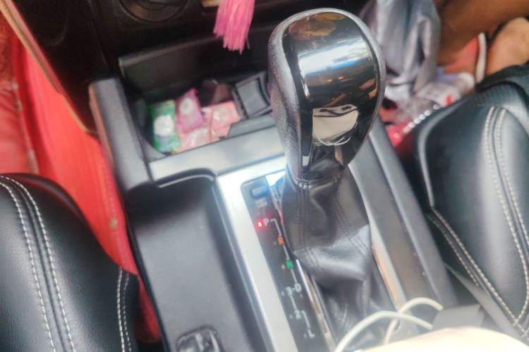 Used Toyota Prado  Gear Lever