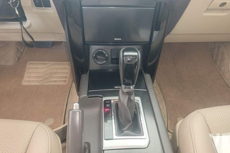 Used Toyota Prado 2015 2.7L Parallel Import Gear Lever