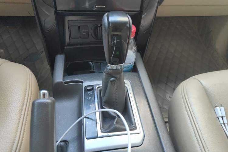 Used Toyota Prado  Gear Lever