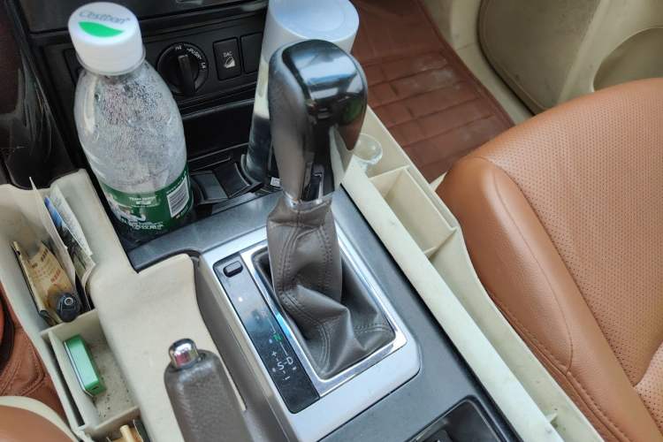 Used Toyota Prado  Gear Lever