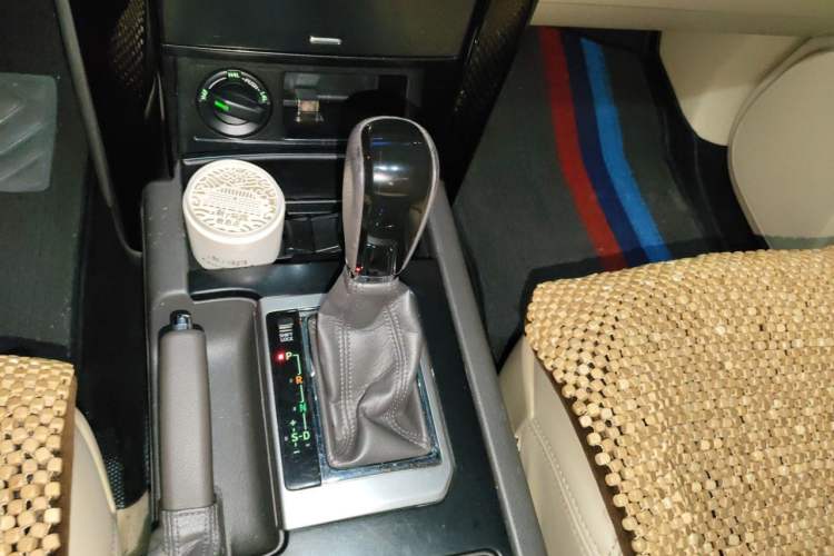 Used Toyota Prado  Gear Lever