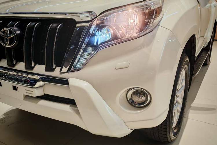 Used Toyota Prado 2015 2.7L TXL Middle East Version Left Front Headlight
