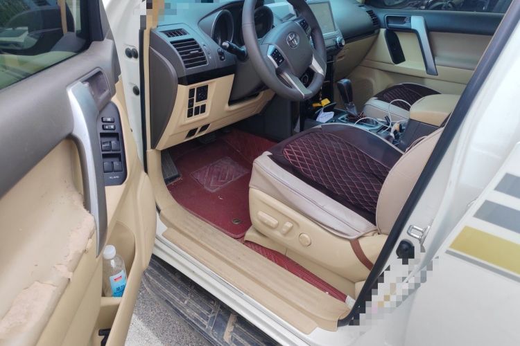 Used Toyota Prado  Left Front Seat