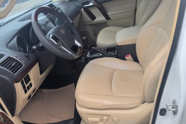 Used Toyota Prado 2015 2.7L Automatic Standard Edition Left Front Seat