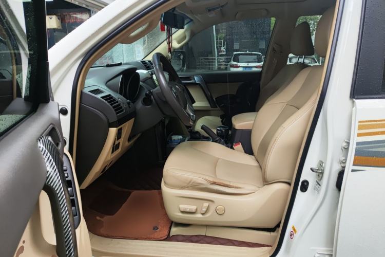 Used Toyota Prado 2015 2.7L Automatic Standard Edition Left Front Seat