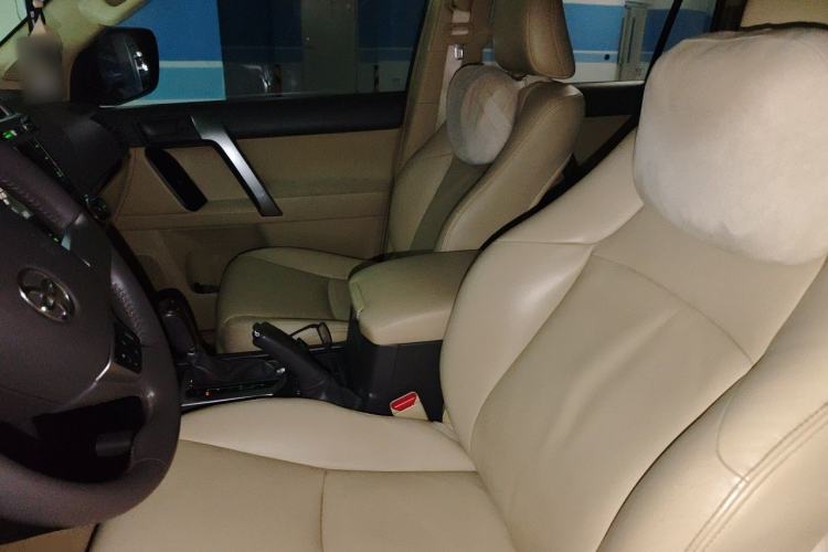Used Toyota Prado 2015 2.7L Automatic Luxury Edition Left Front Seat