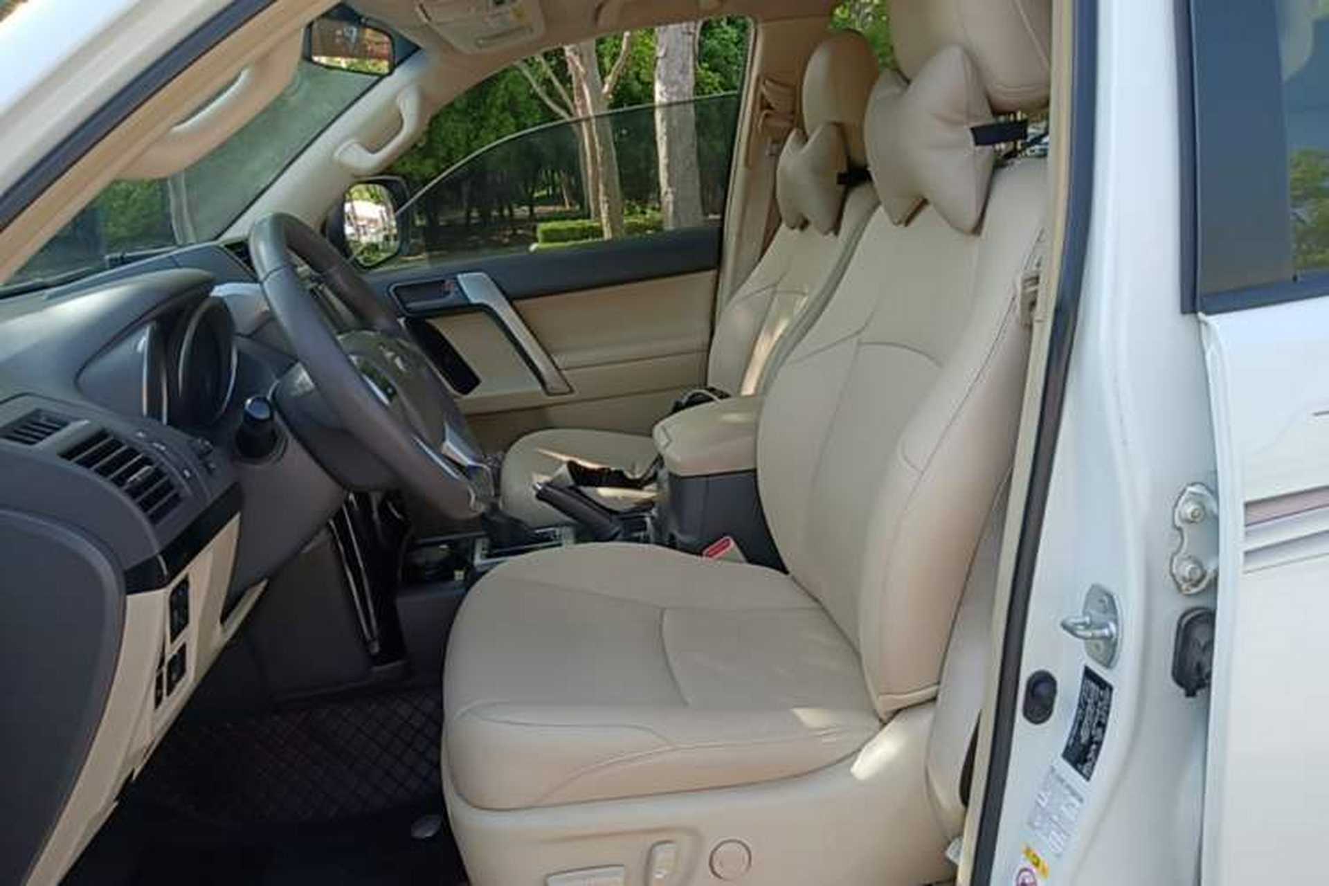 Used Toyota Prado 2015 2.7L TXL Middle East Version Left Front Seat