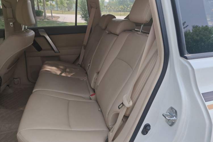 Used Toyota Prado 2015 2.7L Automatic Standard Edition Left Rear Seat