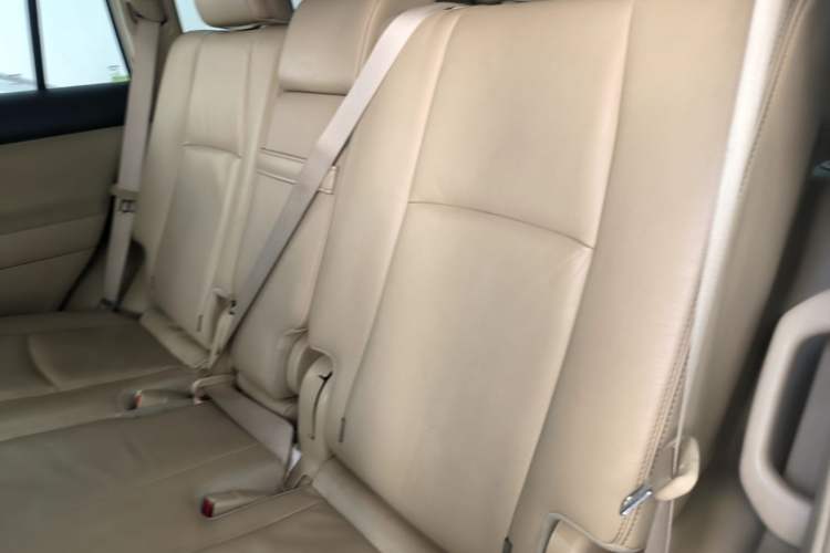 Used Toyota Prado 2015 2.7L Automatic Luxury Edition Left Rear Seat