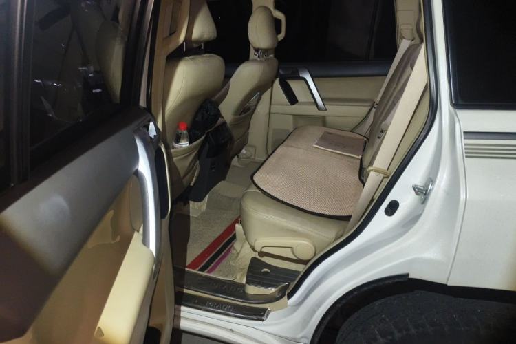 Used Toyota Prado 2015 2.7L TXL Middle East Version Left Rear Seat
