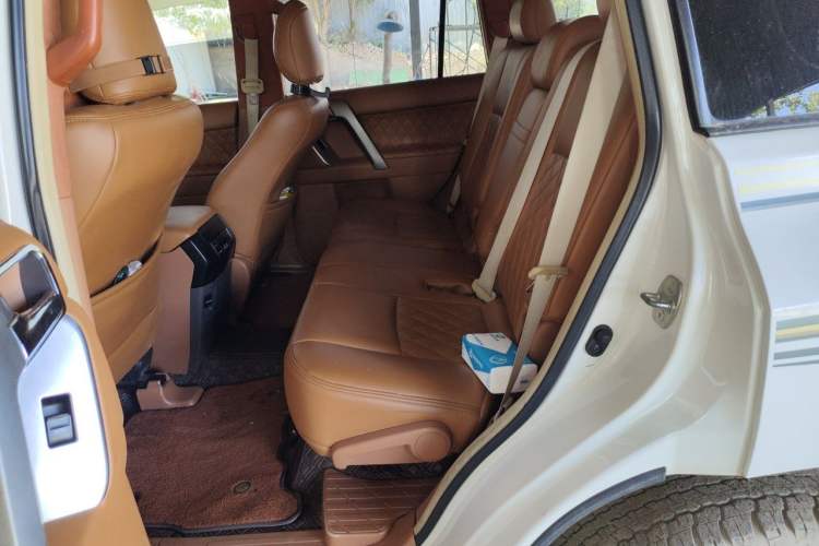 Used Toyota Prado 2015 2.7L Automatic Standard Edition Left Rear Seat