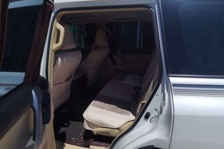 Used Toyota Prado 2015 2.7L TXL Middle East Version Left Rear Seat