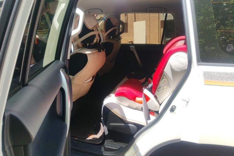Used Toyota Prado  Left Rear Seat