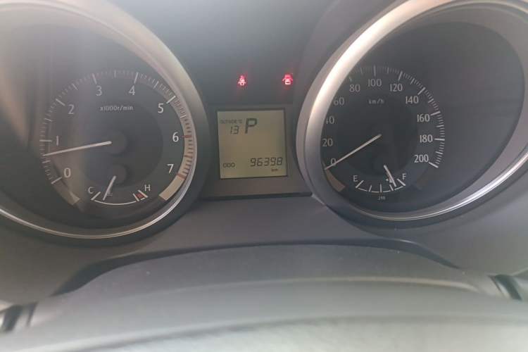 Used Toyota Prado 2015 2.7L TXL Middle East Version Odometer Close Up