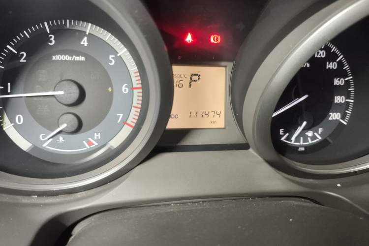 Used Toyota Prado 2015 2.7L Parallel Import Odometer Close Up