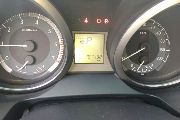 Used Toyota Prado 2015 2.7L Automatic Luxury Edition Odometer Close Up
