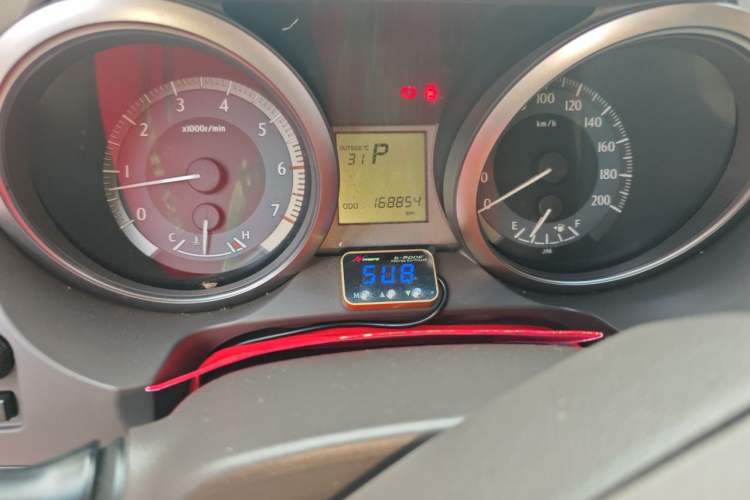 Used Toyota Prado 2015 2.7L Automatic Standard Edition Odometer Close Up