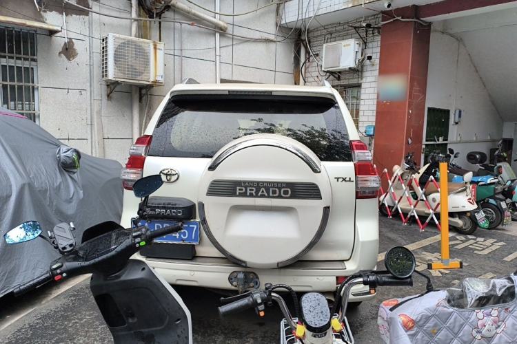 Used Toyota Prado  Rear